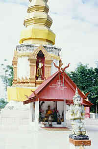 Pratat Yonok Nakon Sangkum, Ko Mae Mai, Ban Nong Nam, Chiang Saen (Bild 4) 9.0 K